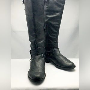 Black Womens Boots Size 7.5